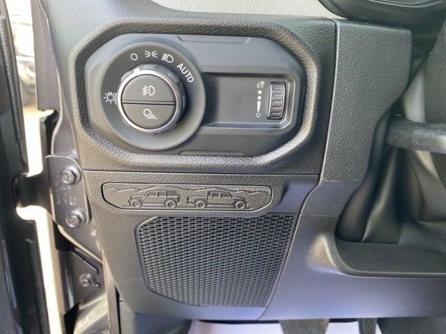 2026 Jeep Gladiator Willys - Granite Crystal Metallic Clearcoat exterior view 15