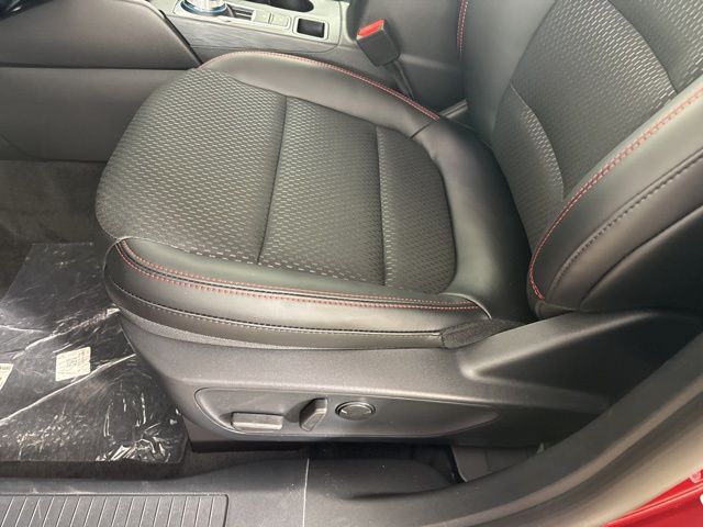 2025 Rapid Red Metallic Tinted Clearcoat Ford Escape ST-Line Select AWD SUV