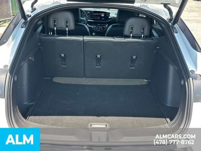 Used 2025 White Buick Sport Touring image 21