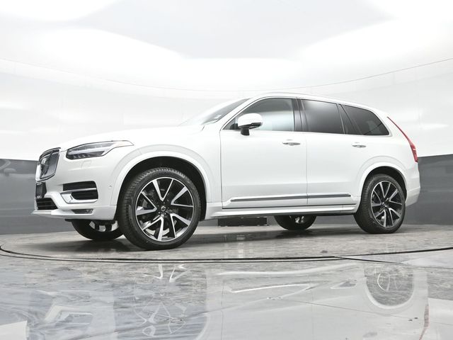 2024 Volvo XC90 B5 Plus photo