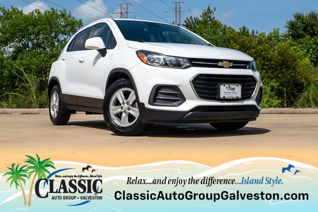 2022 Chevrolet Trax LS White at Joe Myers Mazda Kia