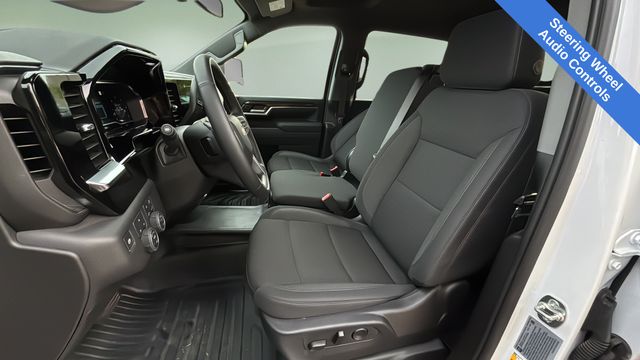 Used 2025 White Chevrolet LT image 21