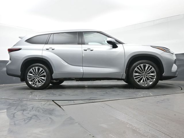 2024 Toyota Highlander Hybrid Platinum 41