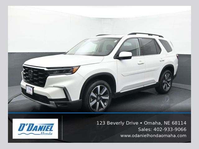White 2024 Honda Pilot SUV / Crossover All-Wheel Drive Automatic