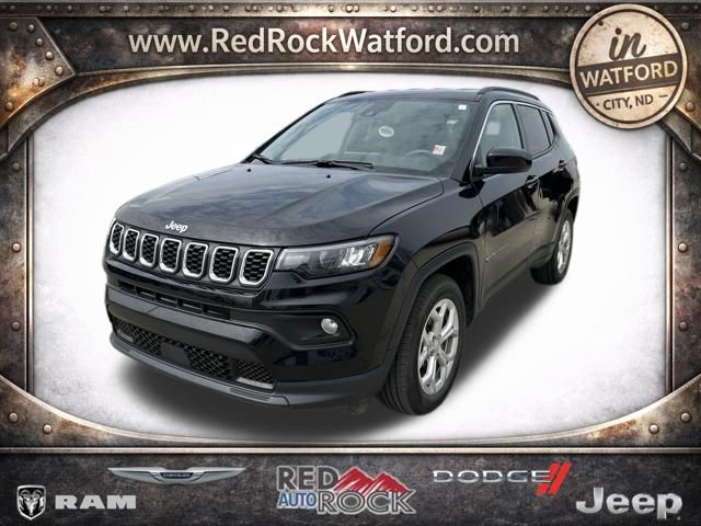 Diamond Black Crystal Pearlcoat 2024 Jeep Compass SUV / Crossover Four-Wheel Drive 8-Speed Automatic