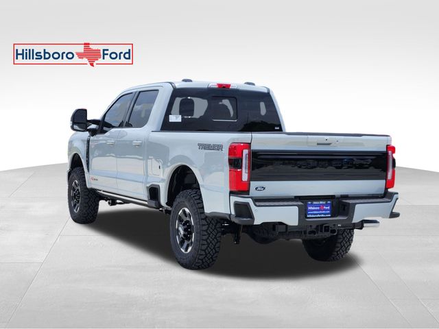2025 Avalanche Ford F-350SD Platinum 4X4 Truck