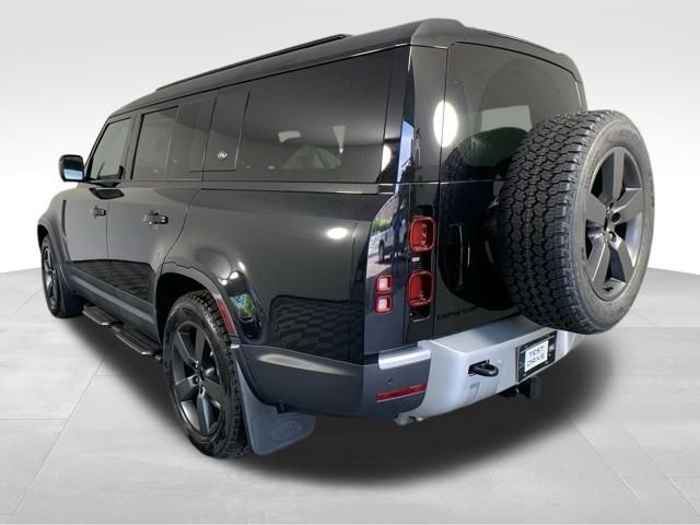 2024 Land Rover Defender 130 S 4