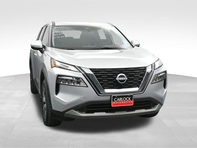 2022 Nissan Rogue SV 5