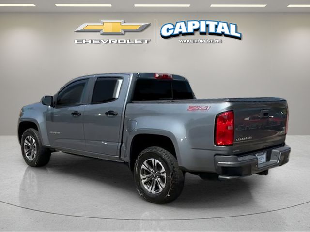 Used 2022 Gray Chevrolet Z71 image 3