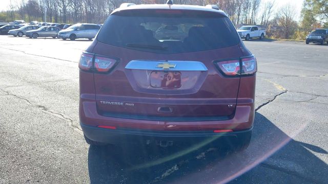 2017 Chevrolet Traverse LT 7