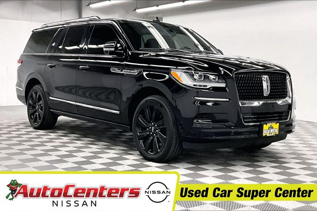Infinite Black Metallic Clearcoat 2024 Lincoln Navigator L Reserve 4WD SUV / Crossover Four-Wheel Drive 10-Speed Automatic