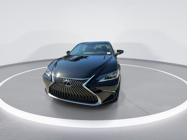 2019 Lexus ES - $30,998