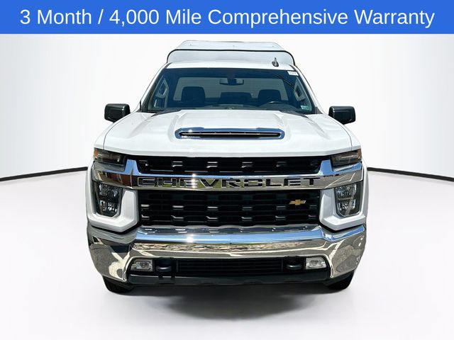 Summit White 2022 Chevrolet Silverado 2500HD Pickup Truck Four-Wheel Drive 6-Speed Automatic