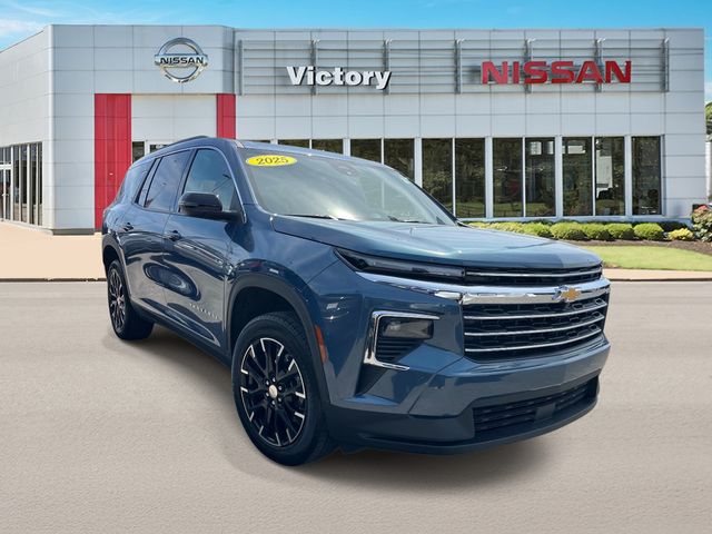 Lakeshore Blue 2025 Chevrolet Traverse LT FWD SUV / Crossover Front-Wheel Drive 8-Speed Automatic