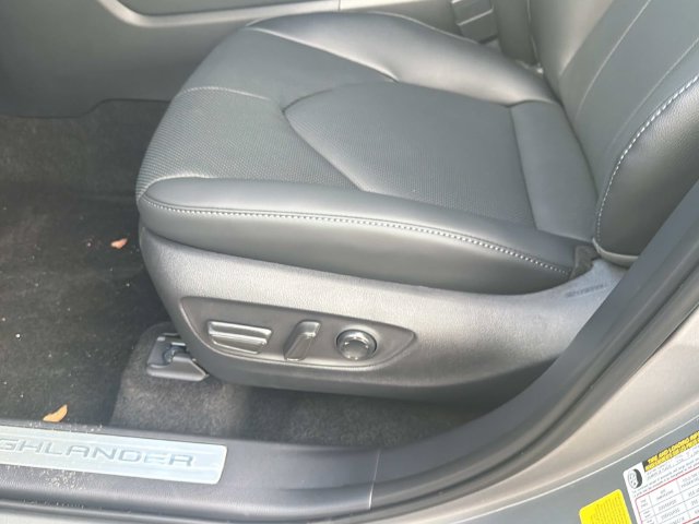 New 2026 Toyota Highlander SUV