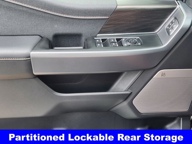 2025 Ford F-150 Lariat photo