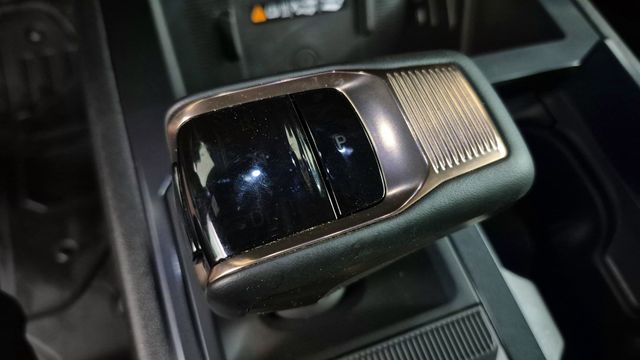 2024 GMC Hummer EV Pickup