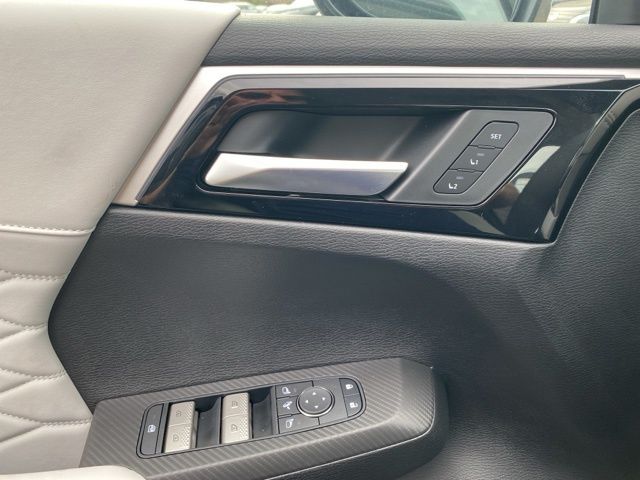 MitsubishiOutlander18