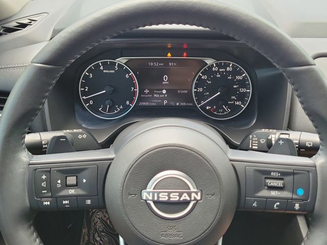 2024 Nissan Rogue SV - 11
