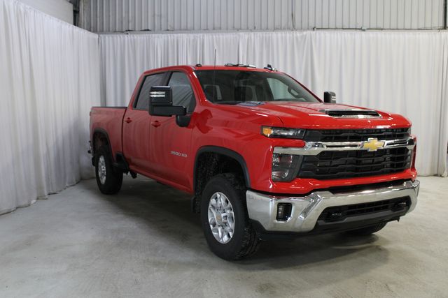 Used 2026 Red Chevrolet LT image 25