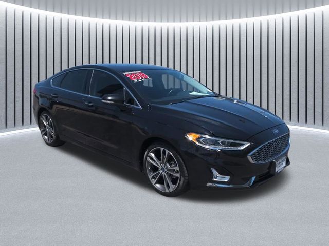 Black 2019 Ford Fusion Titanium Sedan Front-Wheel Drive 6-Speed Automatic