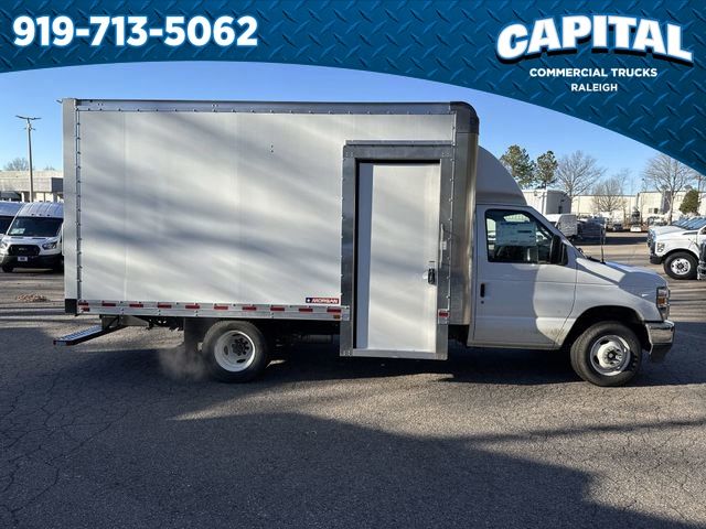 New 2025 White Ford 14FT BOX/SIDE DOOR image 9