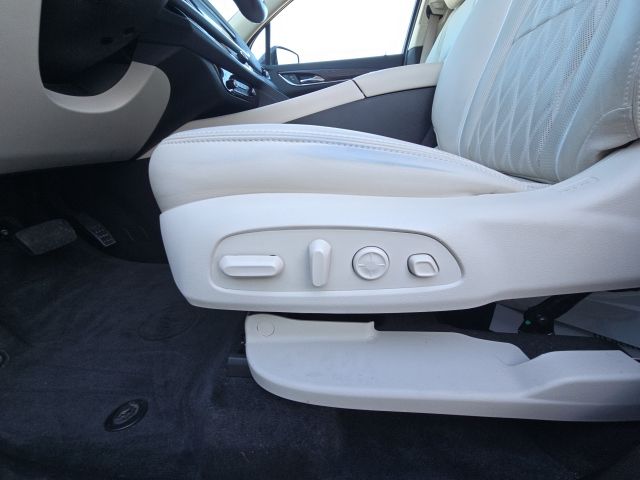 2022 Buick Enclave Avenir:C02511