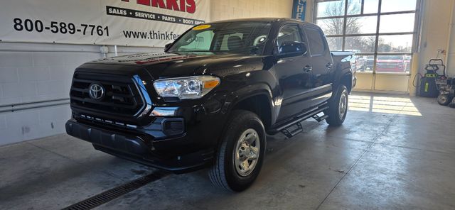 Midnight Black Metallic 2021 Toyota Tacoma SR V6 Double Cab 4WD Pickup Truck Four-Wheel Drive 6-Speed Automatic