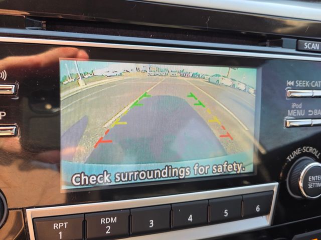 Used 2018 Silver Nissan 2.5 SL image 21