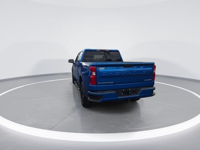 Used 2023 Blue Chevrolet Custom image 7