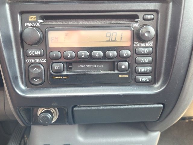 Used 2004 Toyota Tacoma Truck