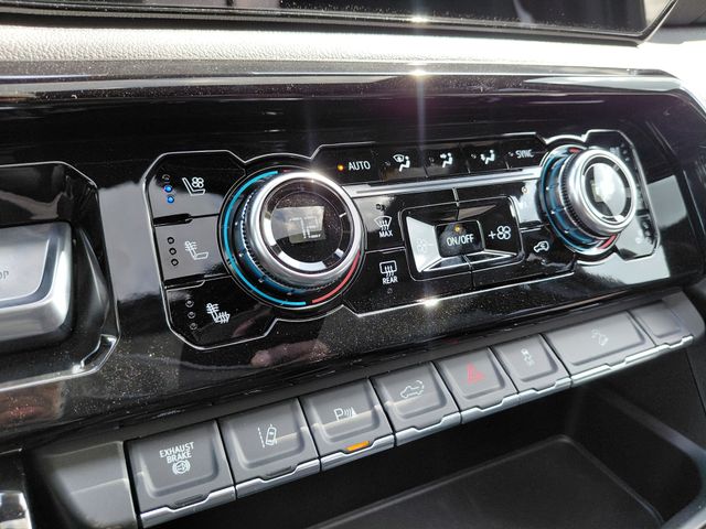 2026 GMC Sierra 2500HD AT4 - Photo 26