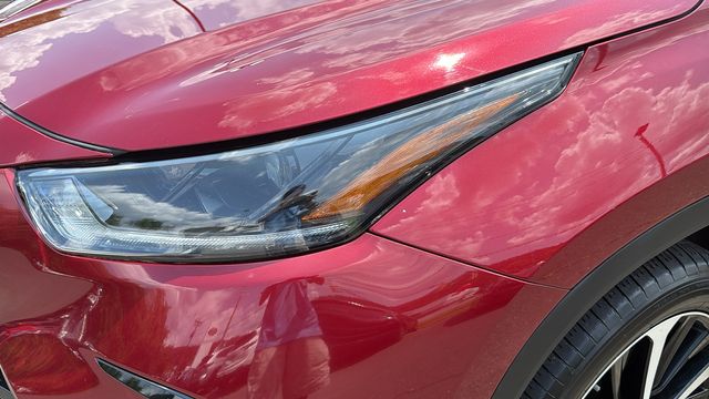 Used 2021 Toyota Highlander SUV