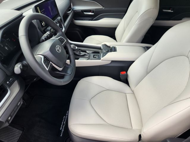 2026 Toyota Grand Highlander XLE Silver at Don McGill Toyota