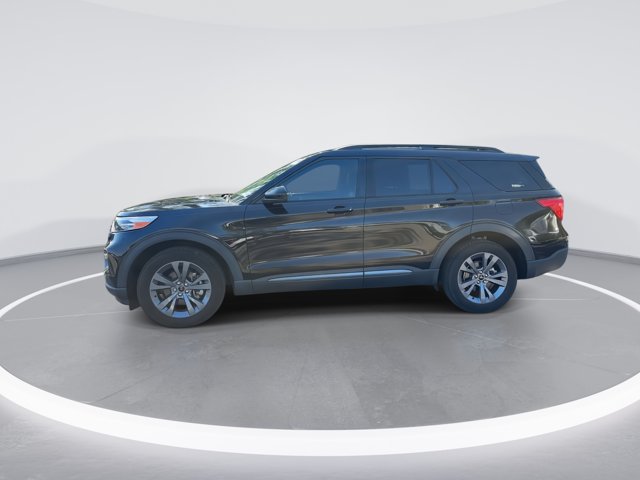 Used 2022 Black Ford XLT image 4