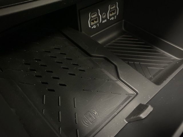 2025 Chrysler Pacifica Limited photo