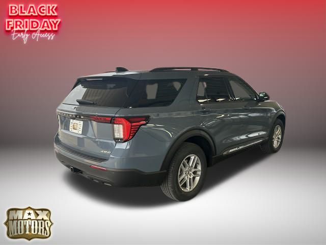 2025 Ford Explorer Active 8