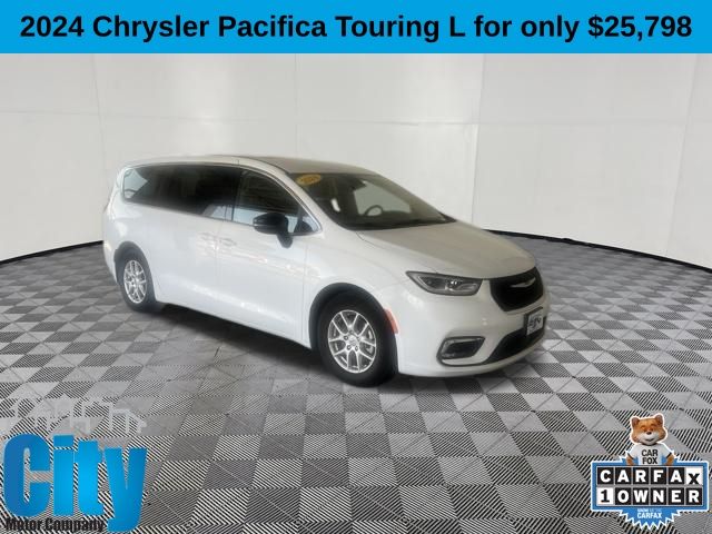 2024 Chrysler Pacifica Touring L FWD