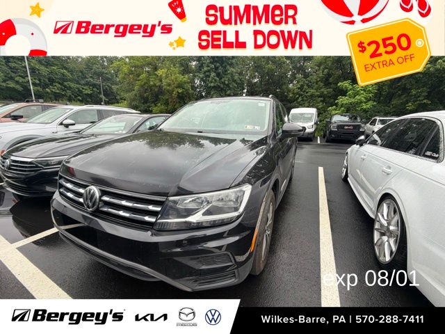 Deep Black 2019 Volkswagen Tiguan SUV / Crossover All-Wheel Drive 8-Speed Automatic