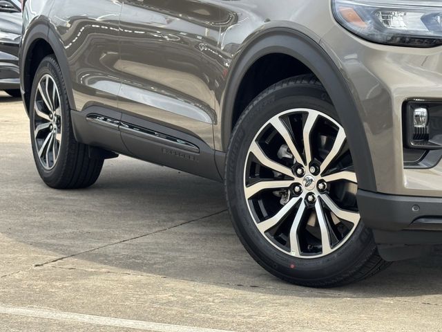 New 2026 Gray Ford ST-Line image 11