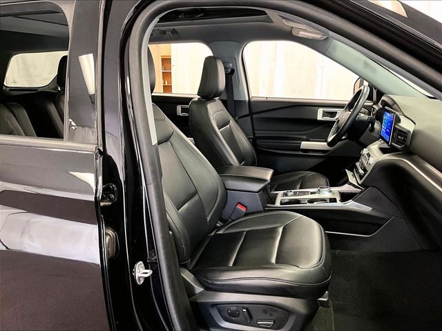 2023 Ford Explorer XLT - 6