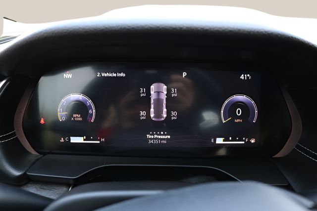 Used Car 2023 Jeep Grand Cherokee  Limited For Sale Under $35,000 In Austin, Texas