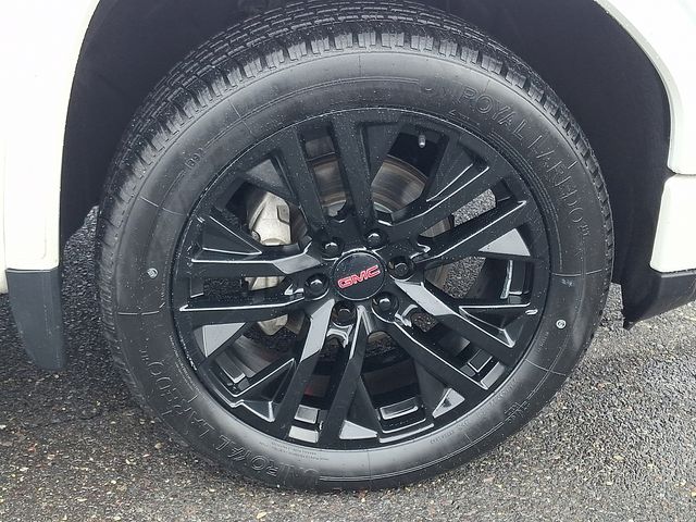 used 2022 GMC Sierra 1500 car, priced at $47,950