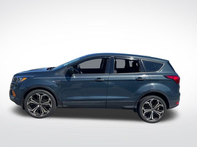 2019 Ford Escape S 2