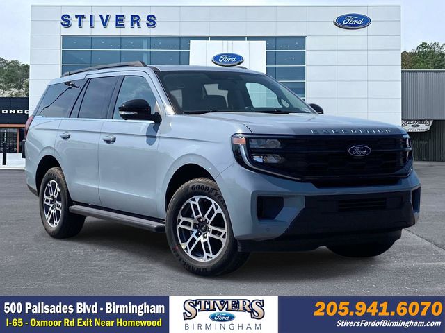 Gray Metallic 2026 Ford Expedition SUV / Crossover 4X2 Automatic