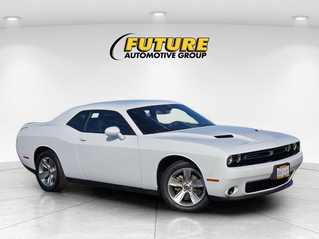 White Knuckle Clearcoat 2019 Dodge Challenger Coupe Rear-Wheel Drive 8-Speed Automatic