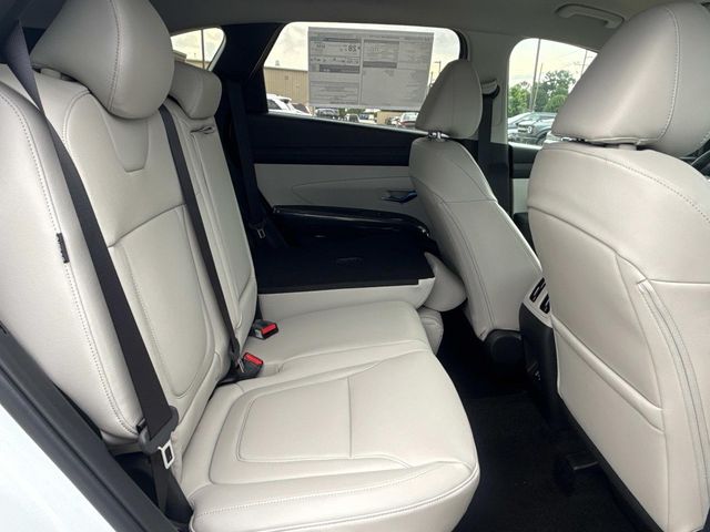 New 2026 White Hyundai SEL Plus image 10