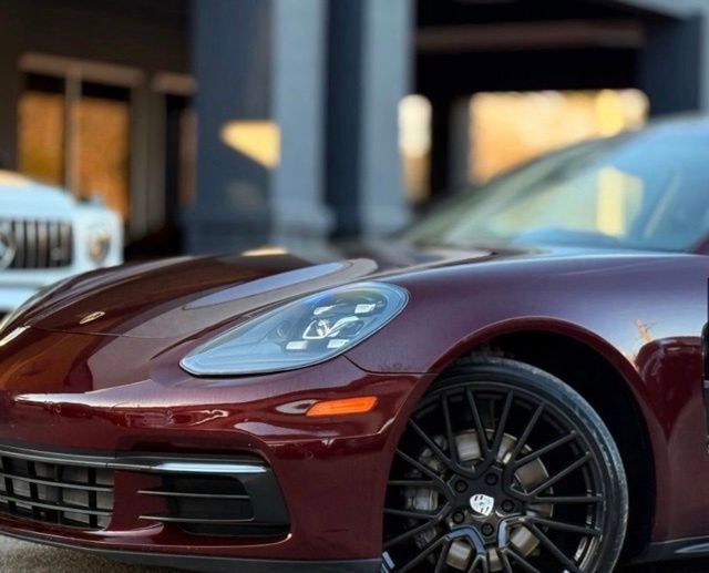 2020 Porsche Panamera 4 AWD Sedan All-Wheel Drive 8-Speed Automatic