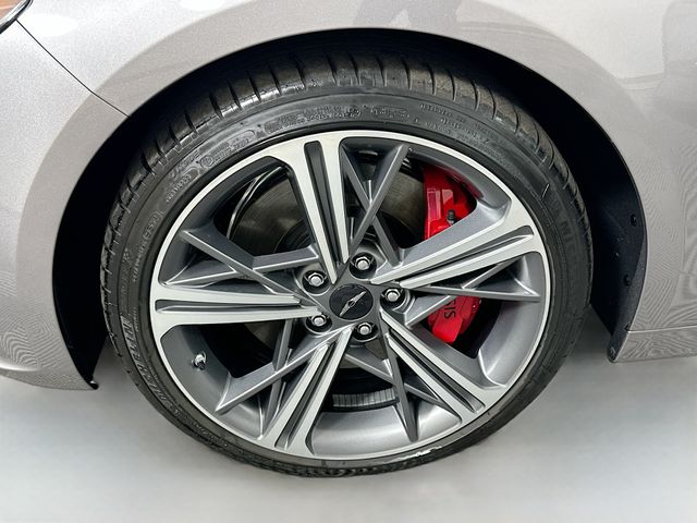 Thumbnail: 2025 Genesis G70 - 32