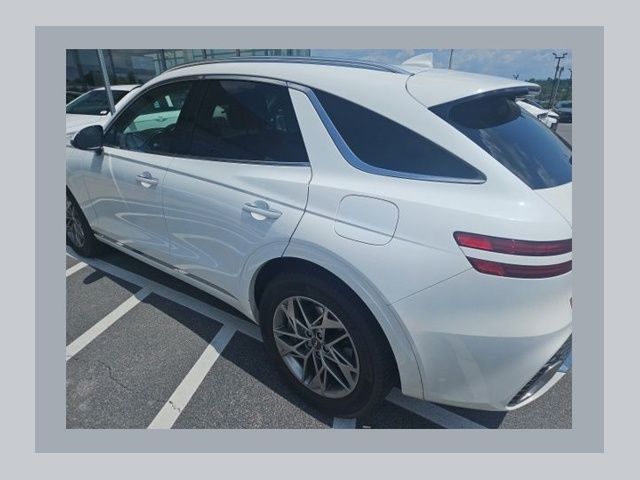 2025 Genesis GV70 2.5T Standard AWD